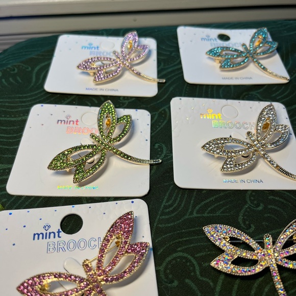 Mint Dragonfly Brooch - Multicolors available - Picture 3 of 5